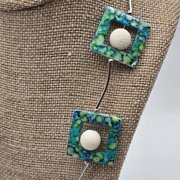 Green Blue Geometric Square Stations Silver Tone Separators Beaded Necklace - Picture 6 of 13